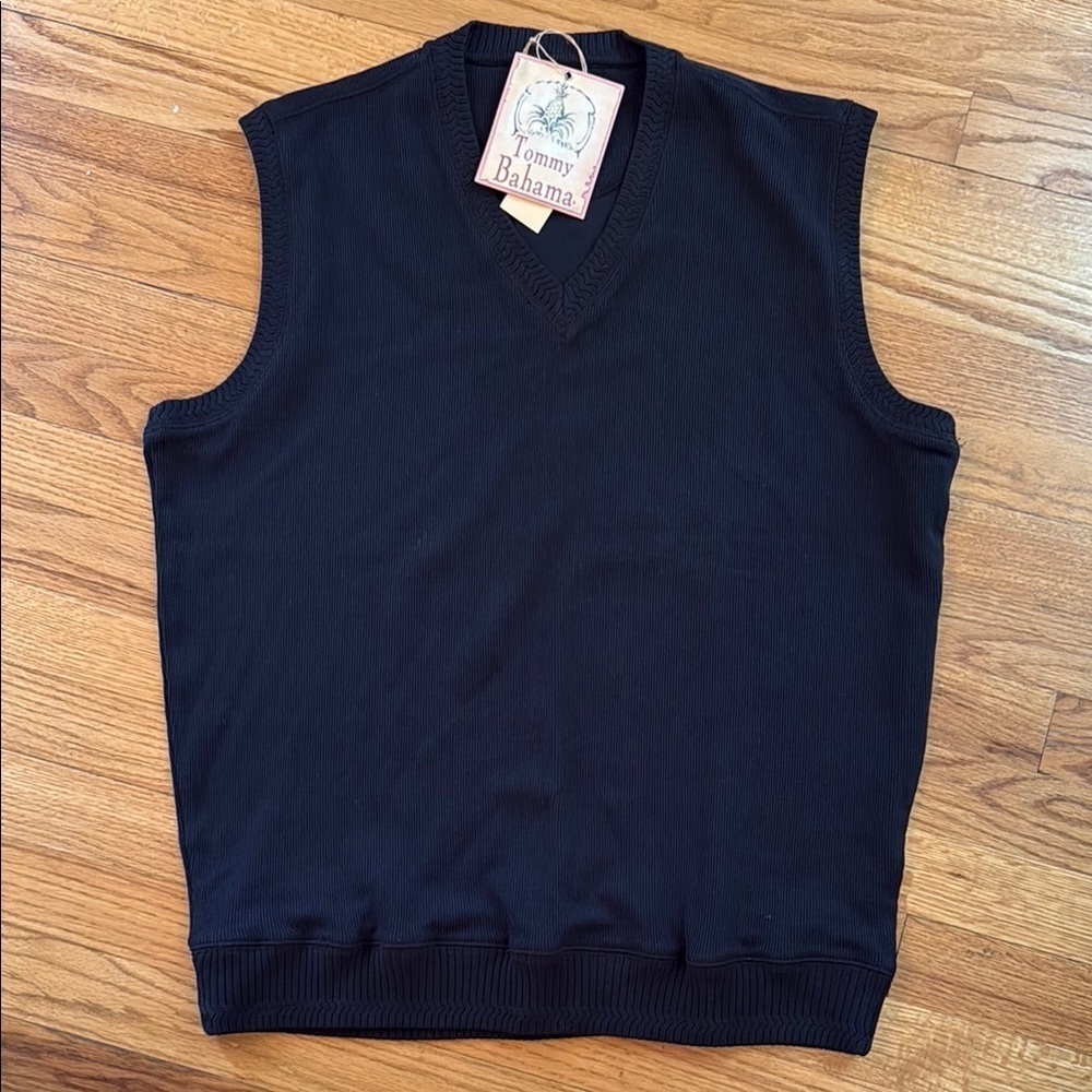 NEW NWT Tommy Bahama Black Men's M St Barts V-Neck Sweater Vest